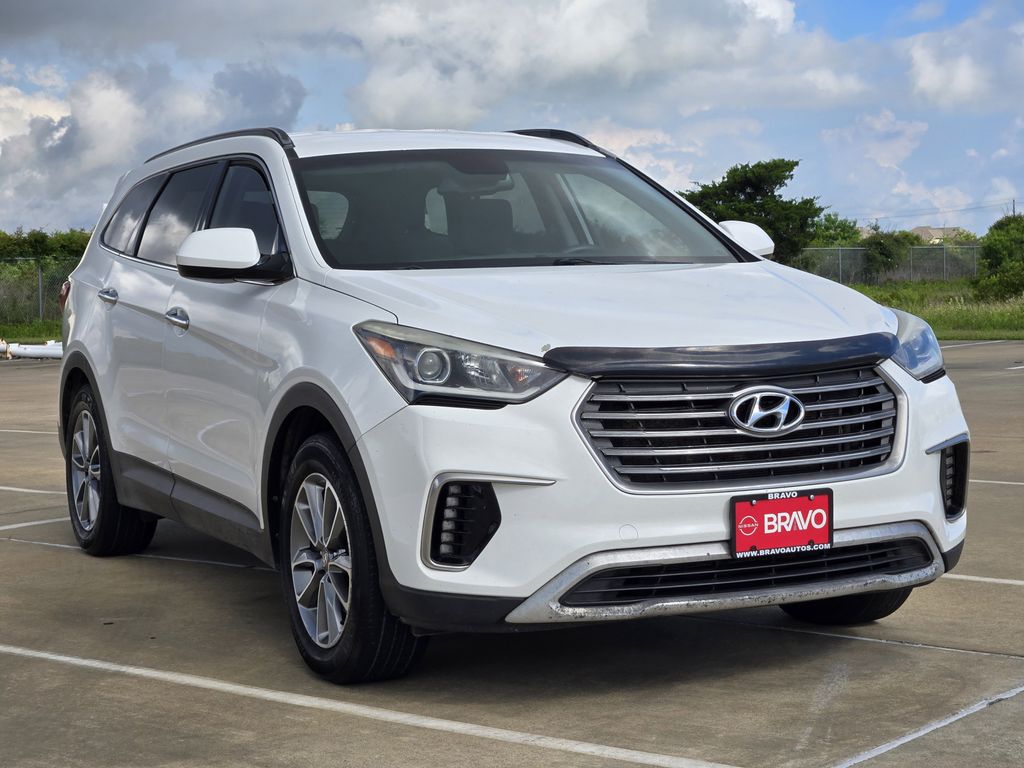 2017 Hyundai Santa Fe SE White at AutoSavvy Houston Northwest