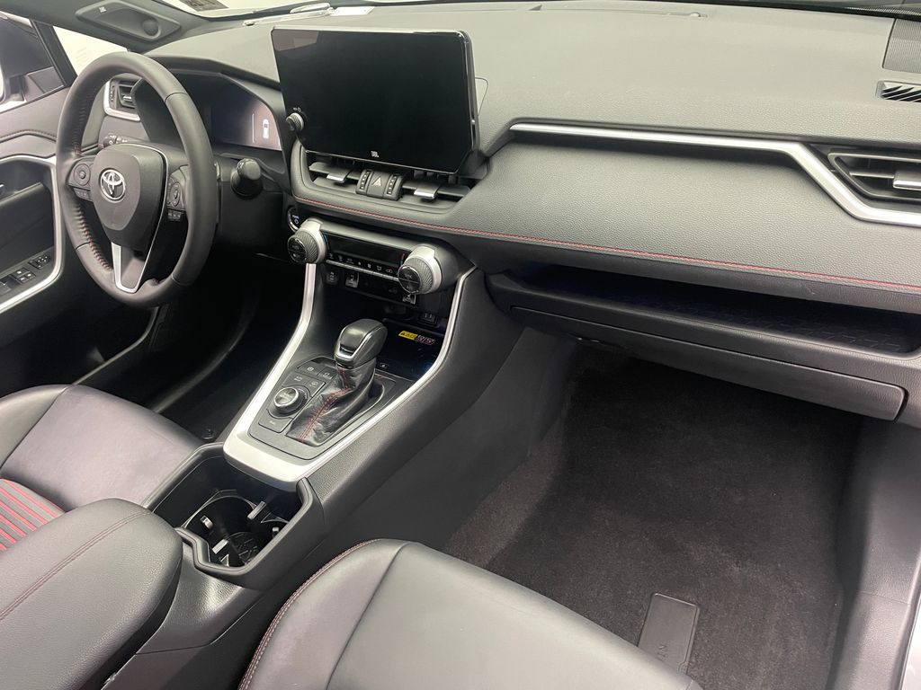 Thumbnail: 2023 Toyota RAV4 - 16