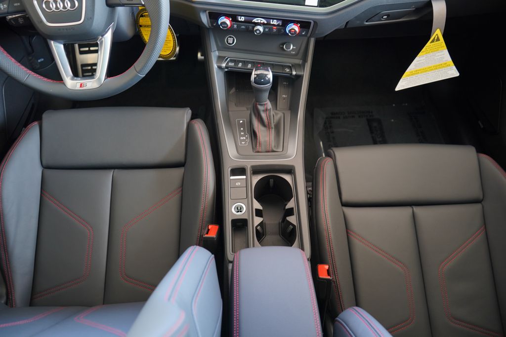 2025 Audi Q3  17