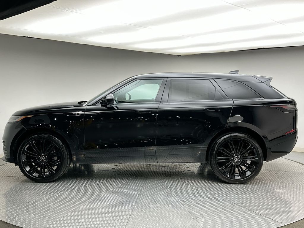 Thumbnail: 2026 Land Rover Range Rover Velar - 10