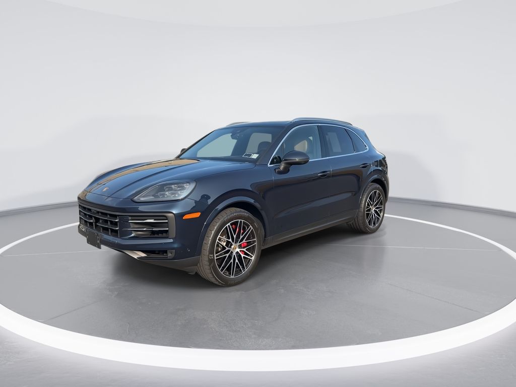 Thumbnail: 2024 Porsche Cayenne - 4