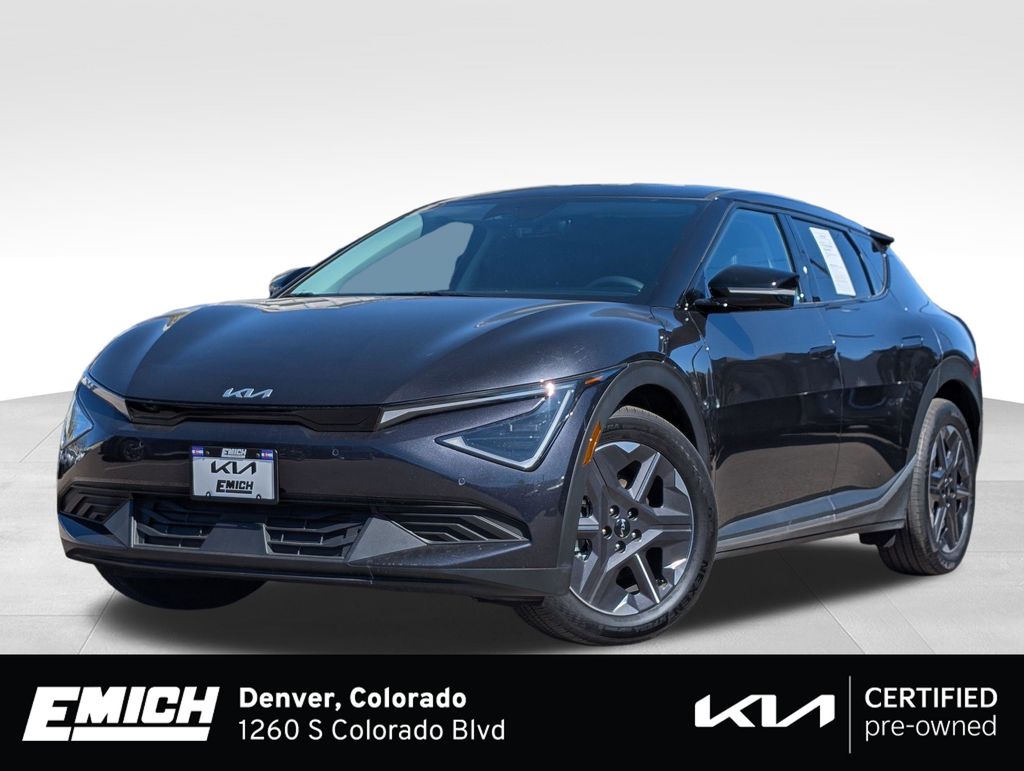 2025 Kia EV6 Light