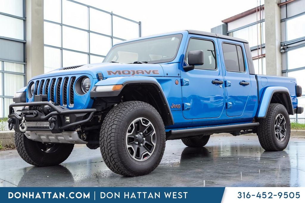Hydro Blue Pearlcoat 2023 Jeep Gladiator Mojave Crew Cab 4WD Pickup Truck Four-Wheel Drive 8-Speed Automatic