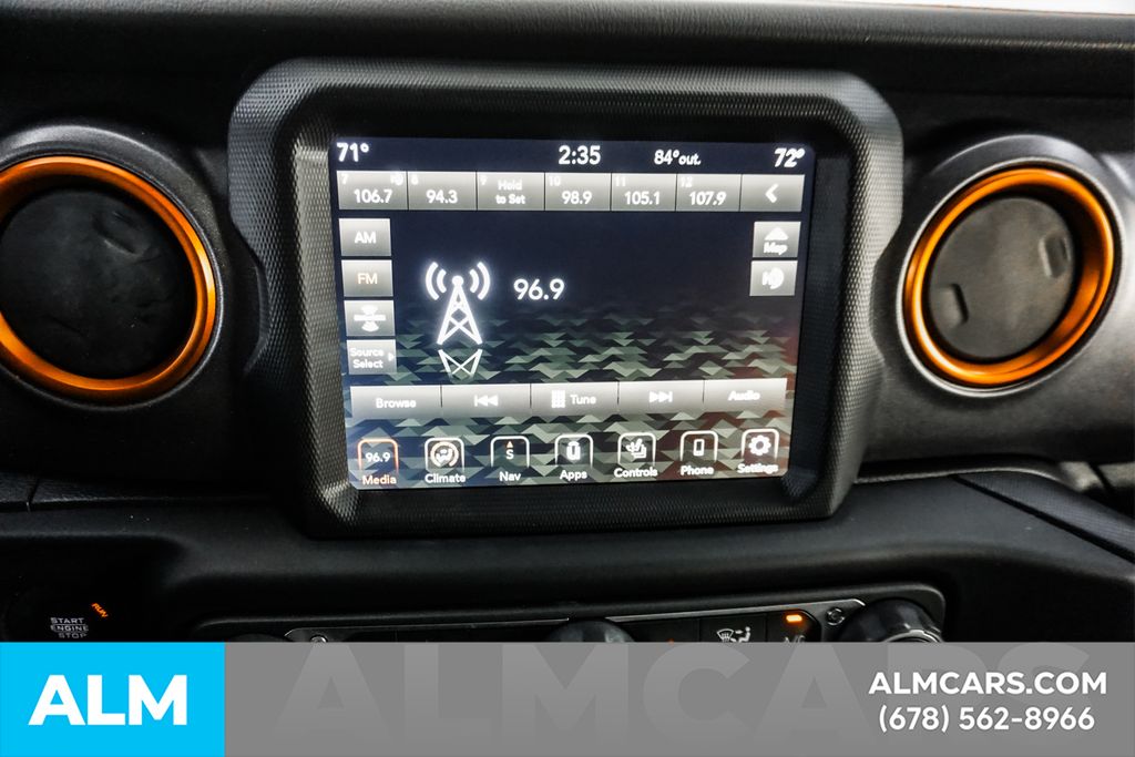 Used 2020 White Jeep Mojave image 34