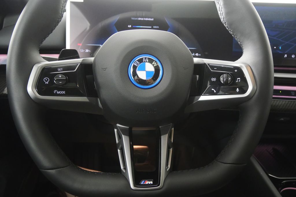 Thumbnail: 2026 BMW i5 - 22