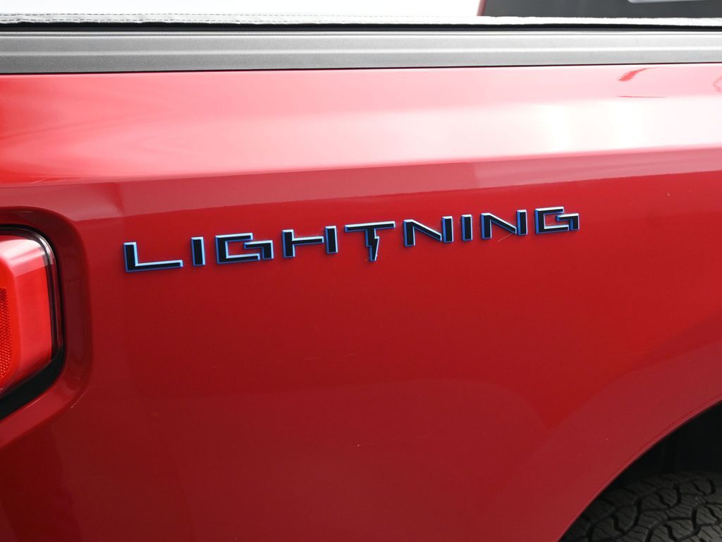 2023 Ford F-150 Lightning Platinum