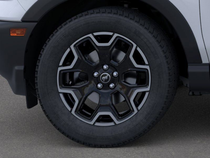 New 2026 Space White Metallic Ford Outer Banks® image 18