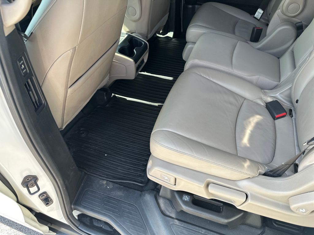 Used Car 2019 Honda Odyssey  Ex-l For Sale Under $25,000 In Austin, Texas