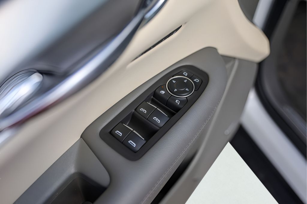 Used Car 2022 Cadillac Xt5  Premium Luxury For Sale Under $30,000 In Austin, Texas