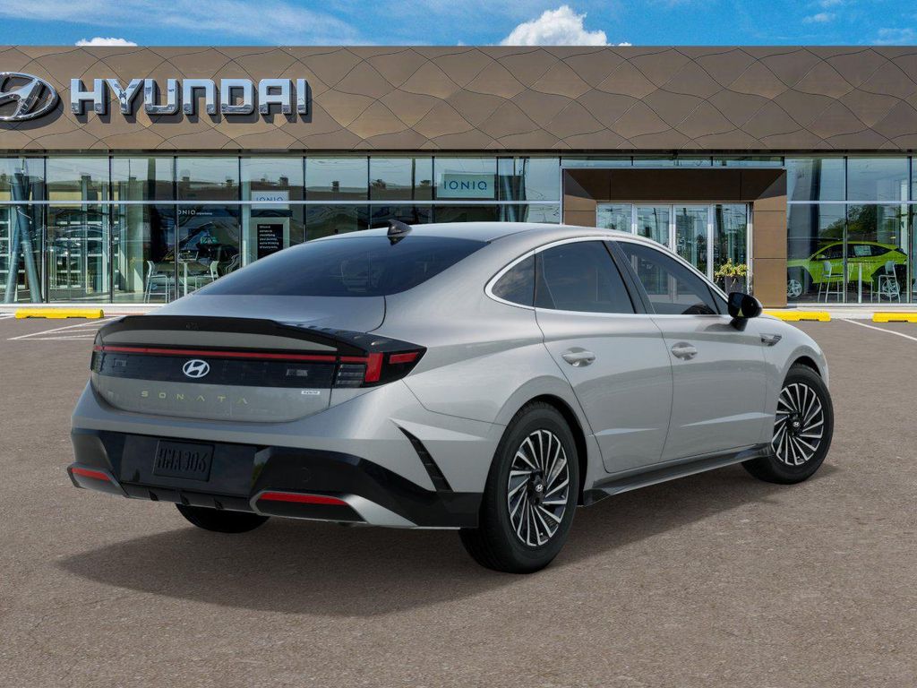 2025 Hyundai Sonata SEL 4