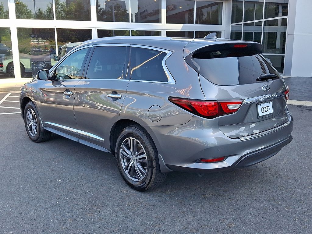Thumbnail: 2017 INFINITI QX60 - 6