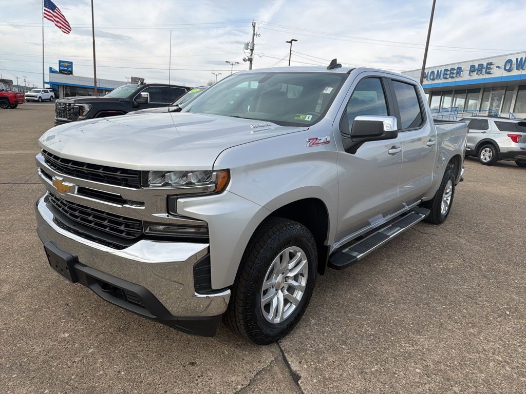 2020 Chevrolet Silverado 1500 LT Crew Cab 4WD