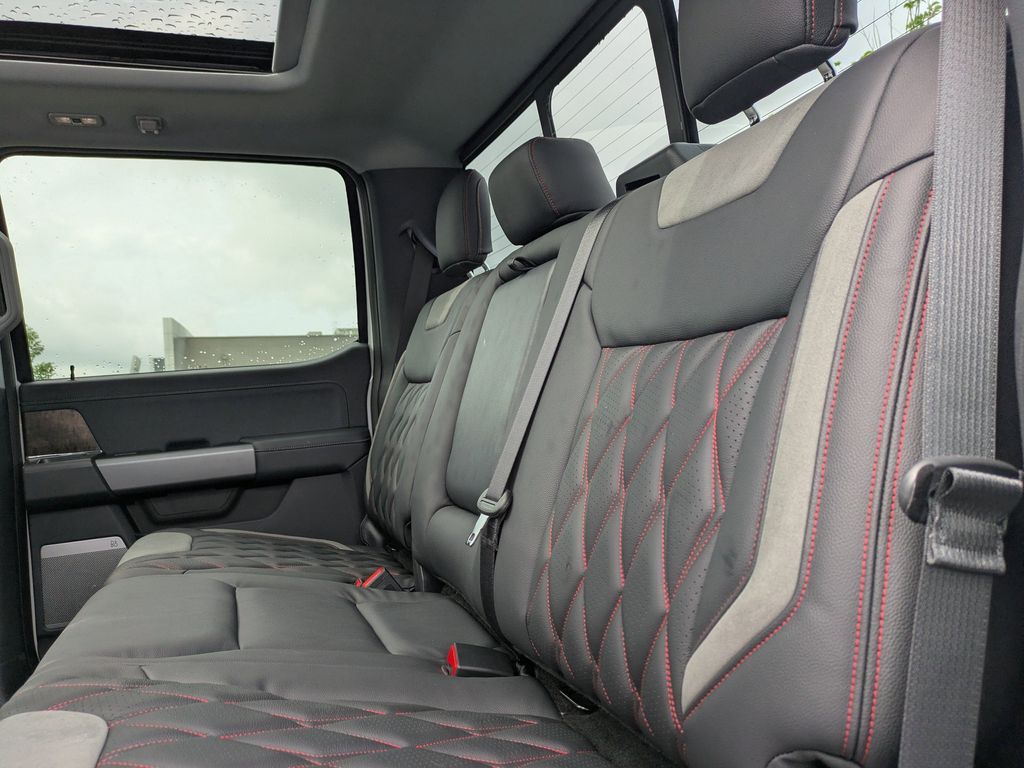 2026 Ford F-250 Super Duty Black Widow