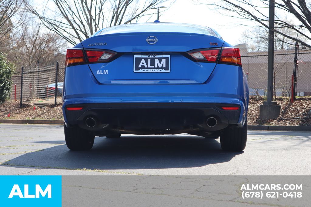 Used 2025 Blue Nissan 2.5 SR image 7