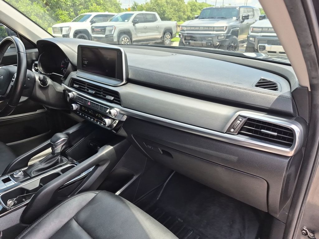 Used Car 2022 Kia Telluride  Lx For Sale Under $25,000 In Austin, Texas