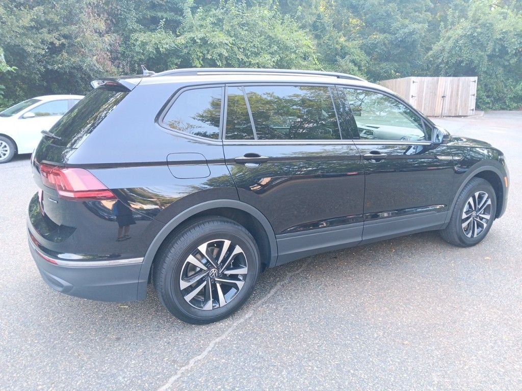 2024 Volkswagen Tiguan 2.0T S 5