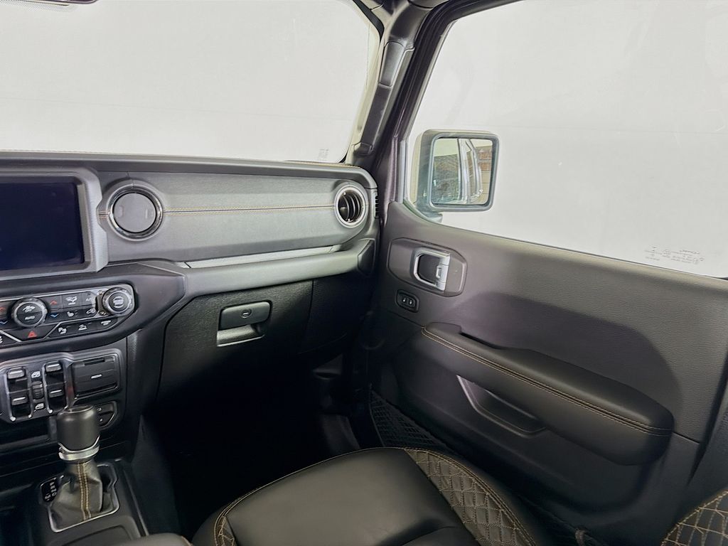 Used 2021 Jeep Wrangler SUV