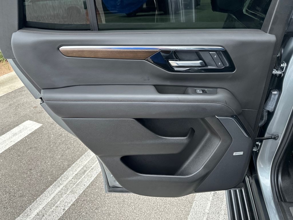 Used 2025 Gray Chevrolet High Country image 32