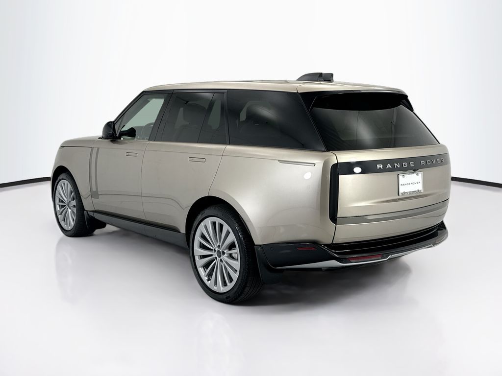 Thumbnail: 2026 Land Rover Range Rover - 7