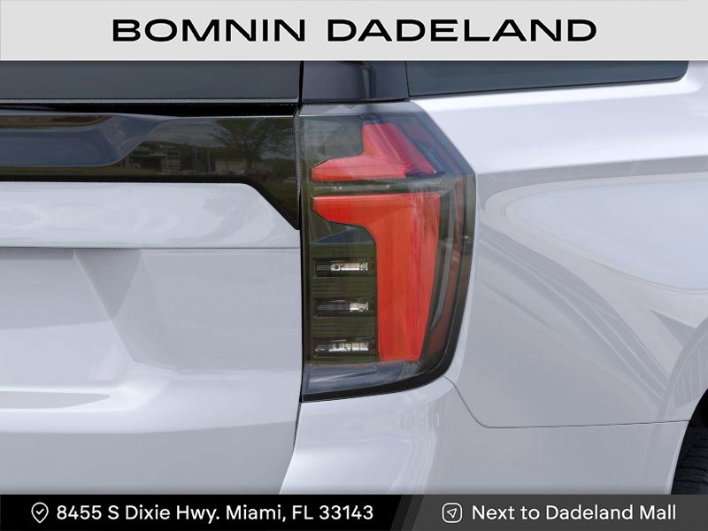 2025 Chevrolet Suburban LS photo
