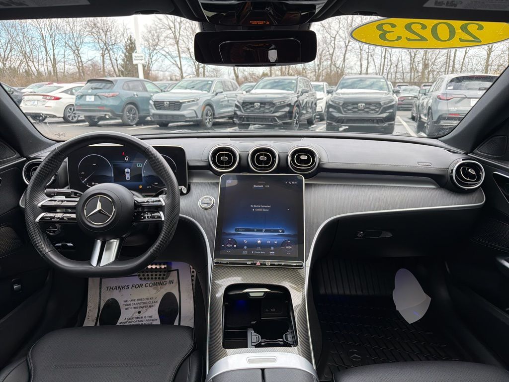 Thumbnail: 2023 Mercedes-Benz C-Class - 12