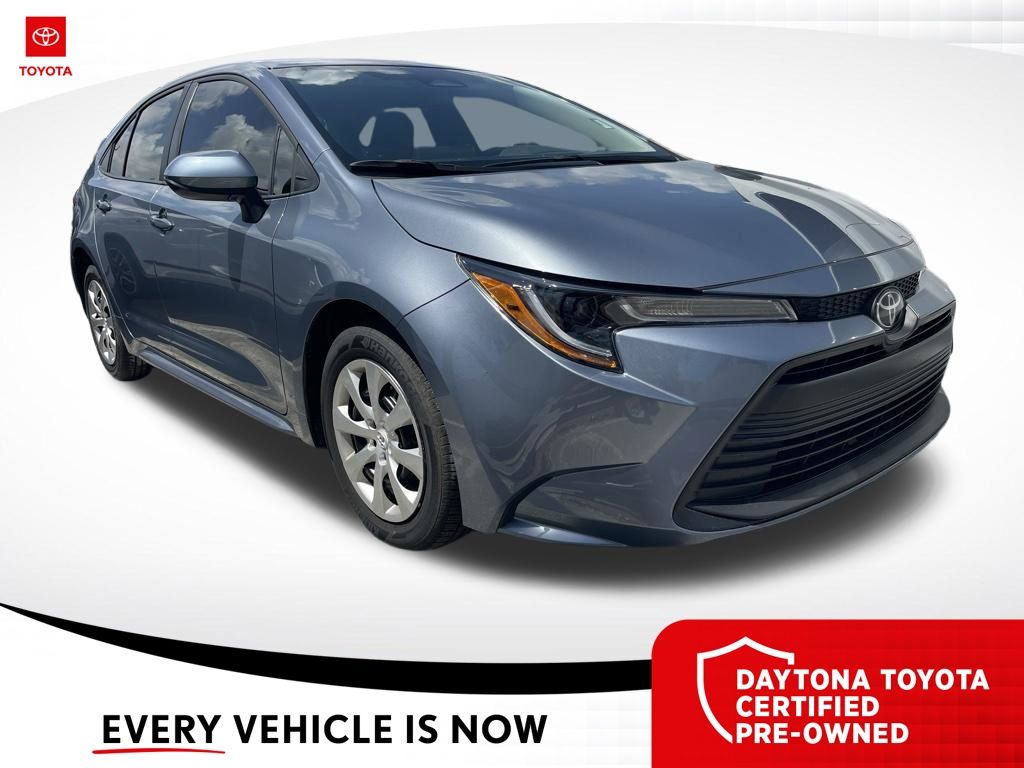 2025 Toyota Corolla LE CVT's photo