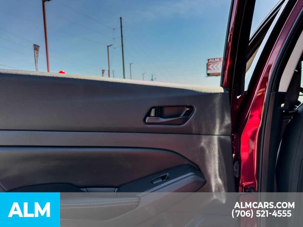 2025 Nissan Altima SV - Photo 14