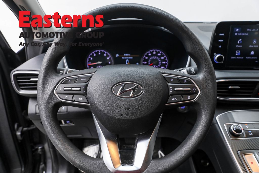 Used 2022 Gray Hyundai SEL image 10