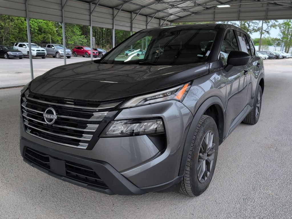 Gray (Gun Metallic) 2024 Nissan Rogue S FWD SUV / Crossover Front-Wheel Drive Continuously Variable Transmission