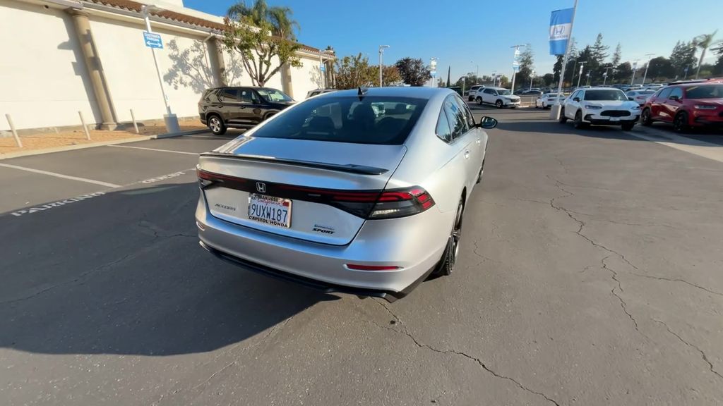 Thumbnail: 2025 Honda Accord - 8