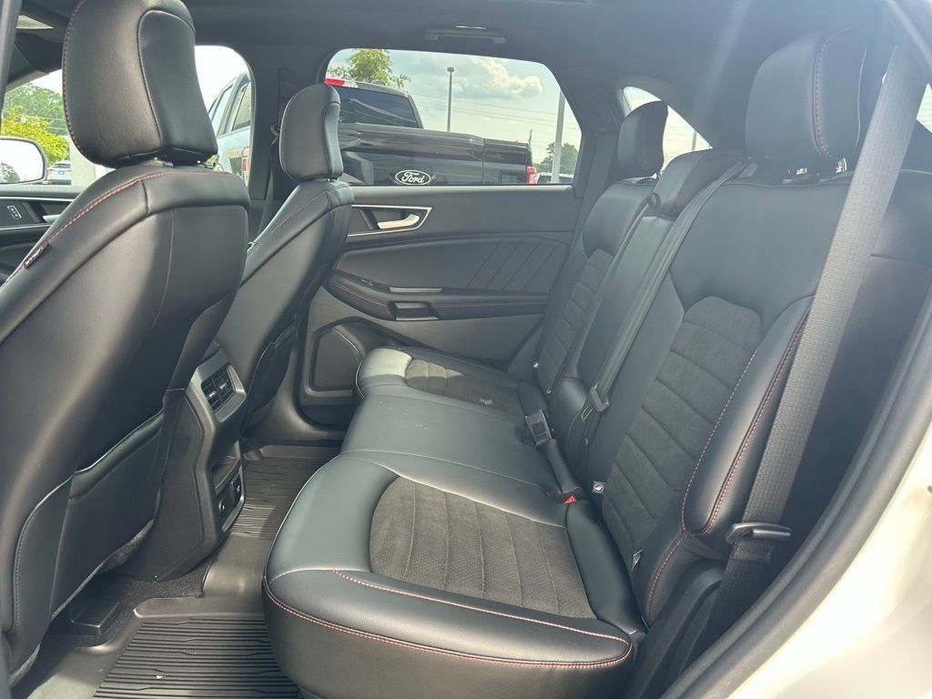 2024 Ford Edge ST-Line
