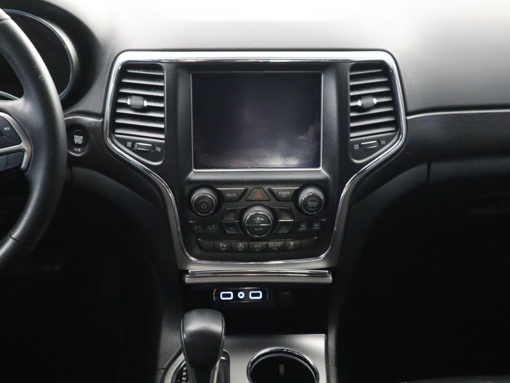 Thumbnail: 2018 Jeep Grand Cherokee - 14