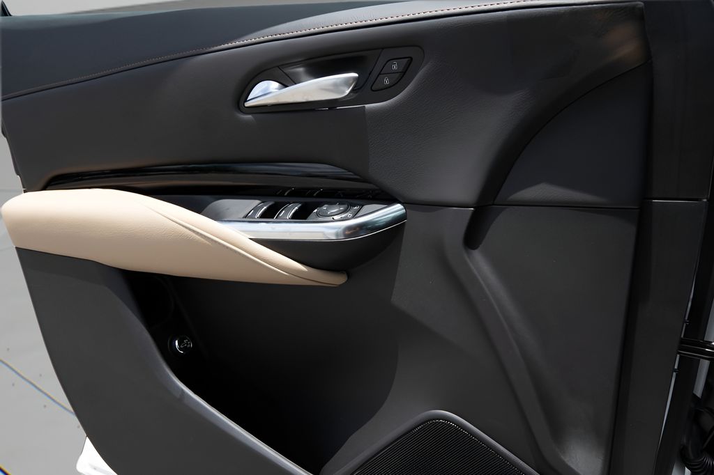 Used Car 2024 Cadillac Xt4  Luxury For Sale Under $35,000 In Austin, Texas