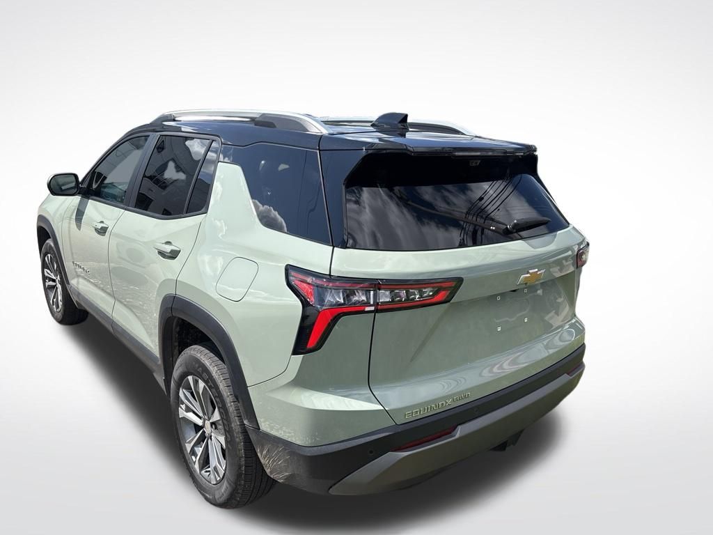 2025 Chevrolet Equinox LT Green at Klick Lewis Buick Chevrolet