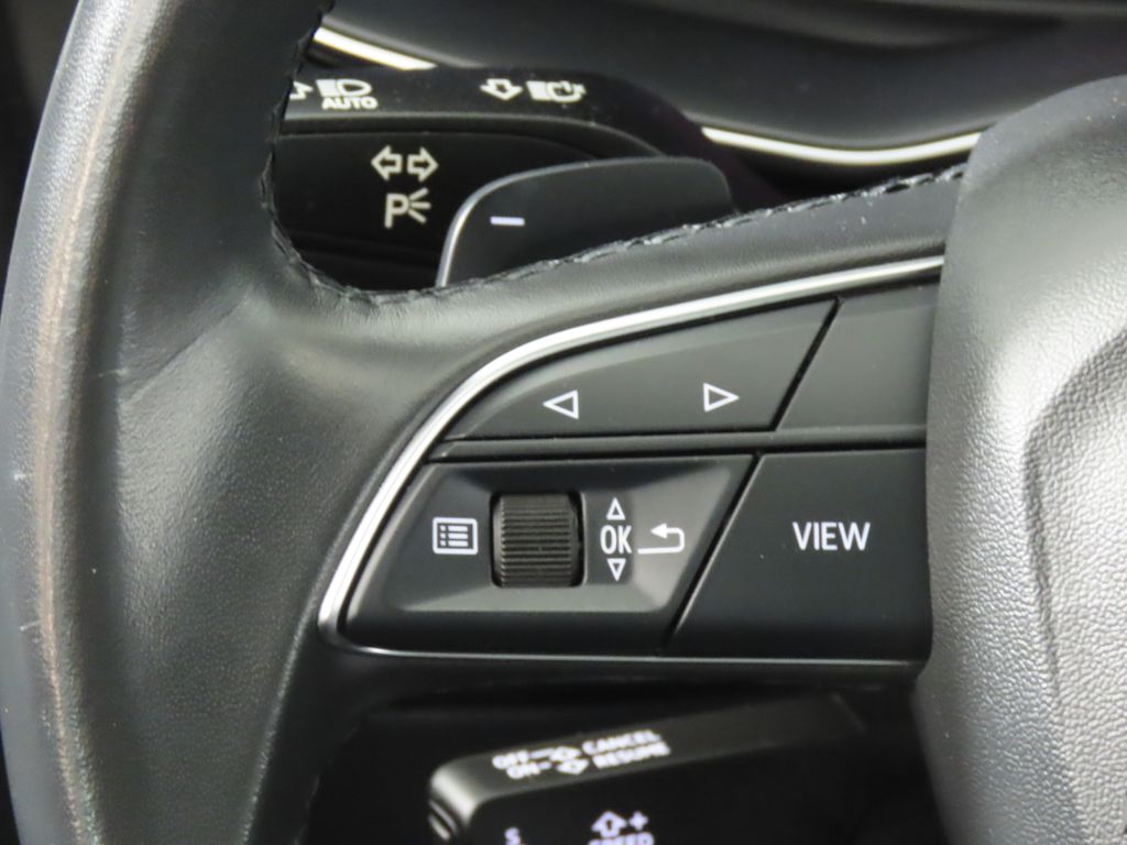 Thumbnail: 2022 Audi Q7 - 16