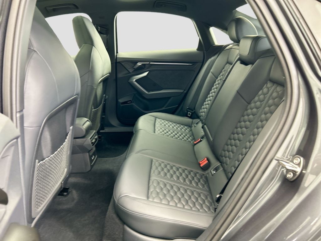 Thumbnail: 2025 Audi RS 3 - 20