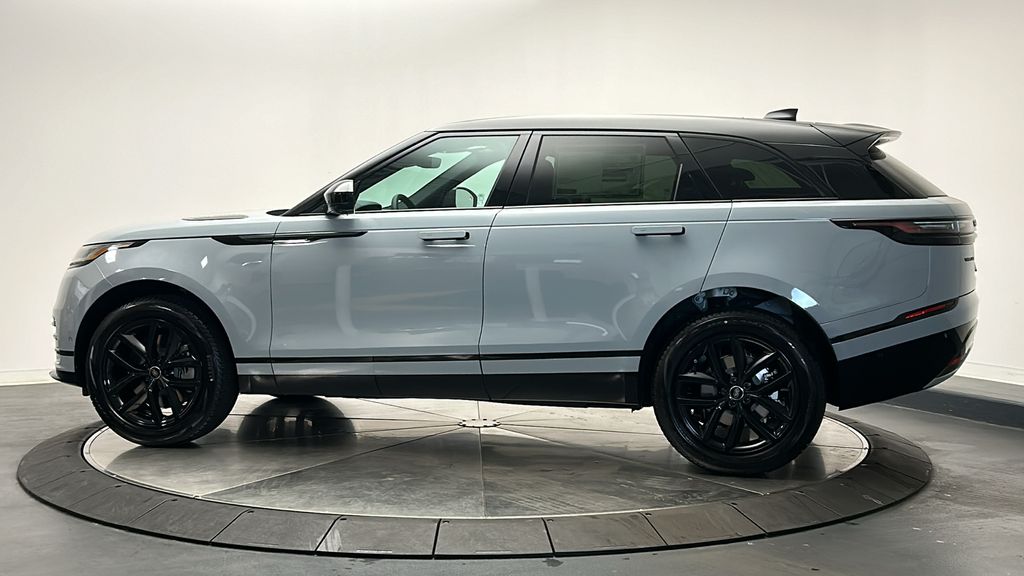 2026 Land Rover Range Rover Velar Dynamic SE 2