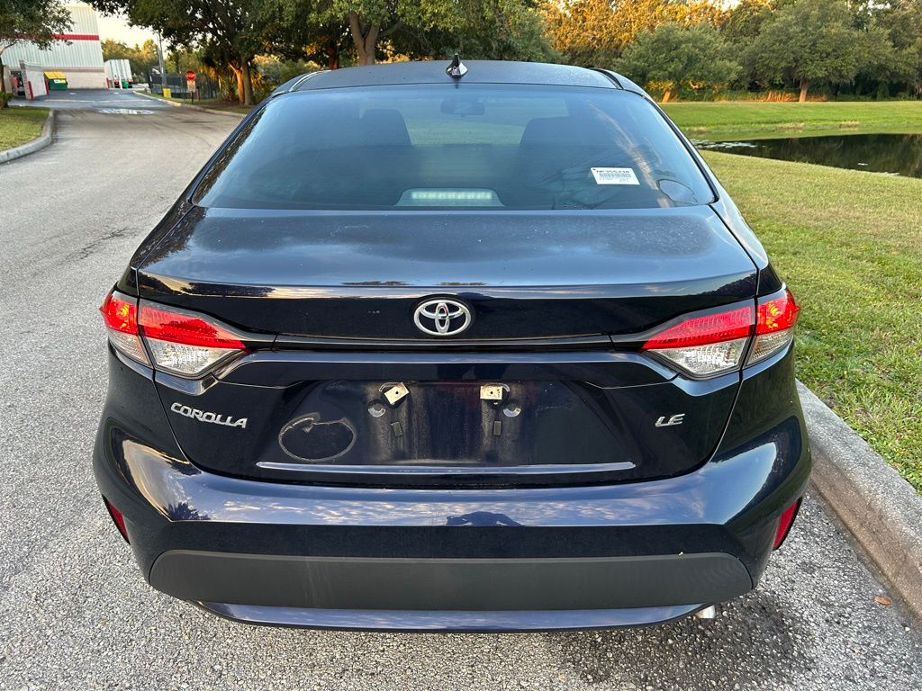 Thumbnail: 2022 Toyota Corolla - 4