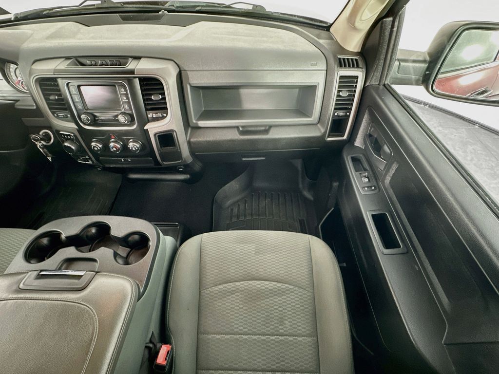 Ram1500 Classic11