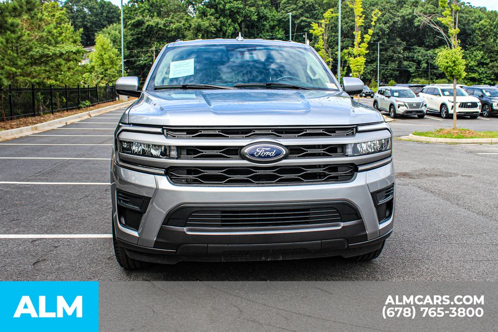 Used 2024 Silver Ford XLT image 10