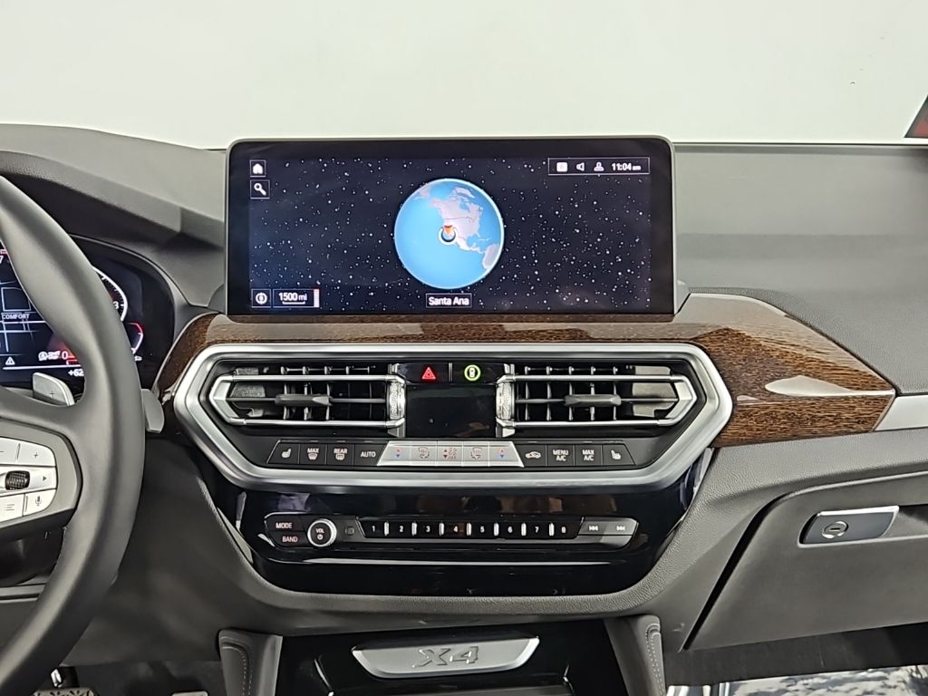 Thumbnail: 2025 BMW X4 - 25