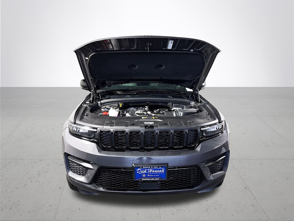 Grand Cherokee Altitude X