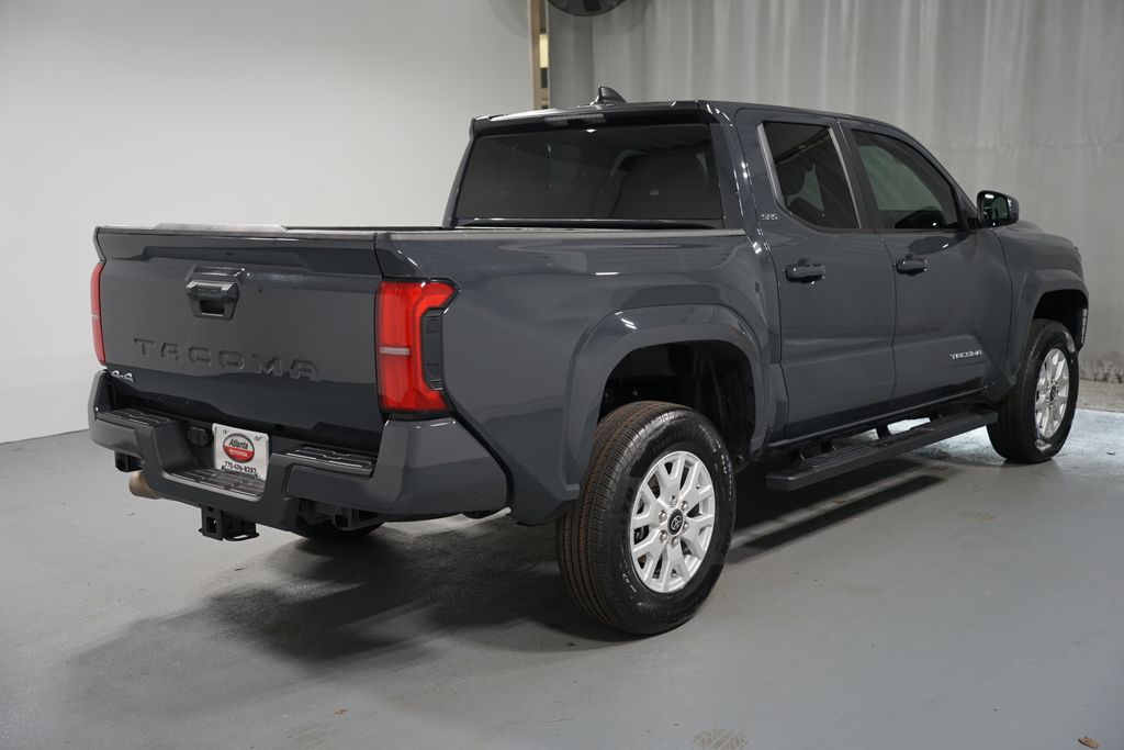 Thumbnail: 2024 Toyota Tacoma - 8