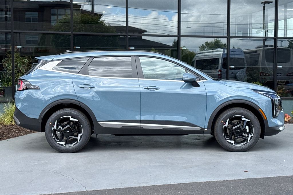 new 2026 Kia Sportage Hybrid car, priced at $36,530