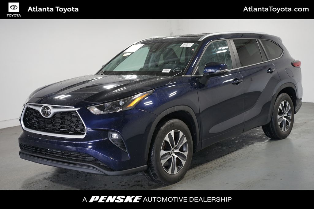 Thumbnail: 2023 Toyota Highlander - 1