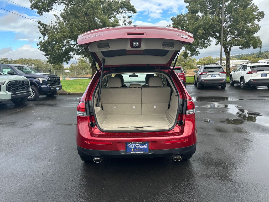 2015 Lincoln MKX Base