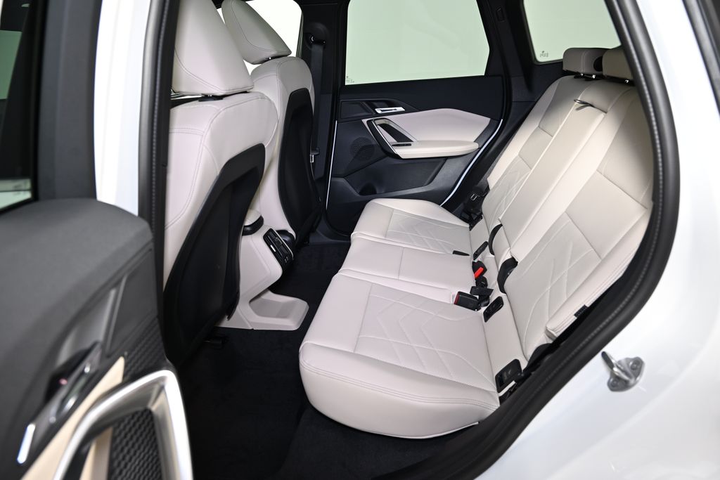 Thumbnail: 2025 BMW X1 - 24