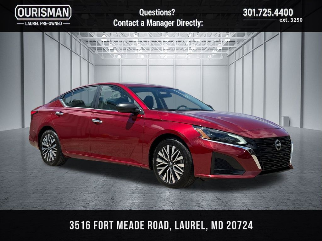 Red (Scarlet) 2025 Nissan Altima Sedan Front-Wheel Drive Continuously Variable Transmission