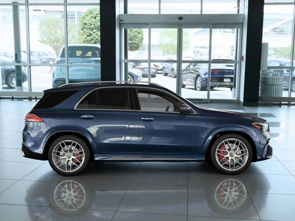 Thumbnail: 2026 Mercedes-Benz GLE - 2