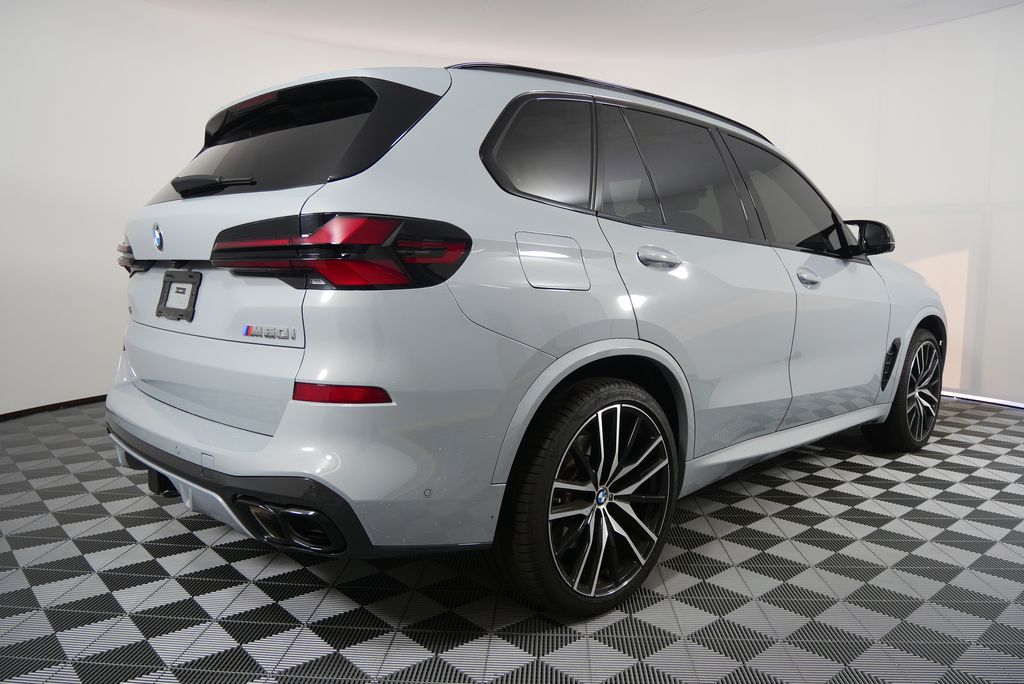 2024 BMW X5 M60i 3